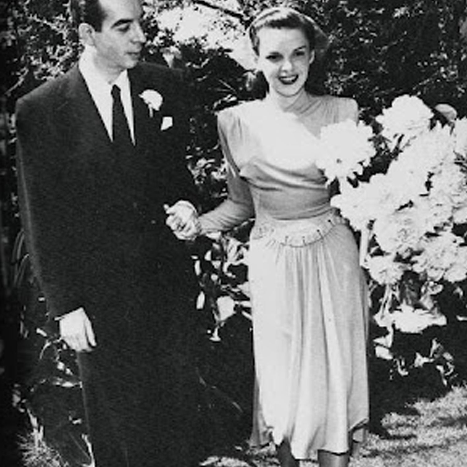 Julie Garland and Vincent Minnelli on their wedding day