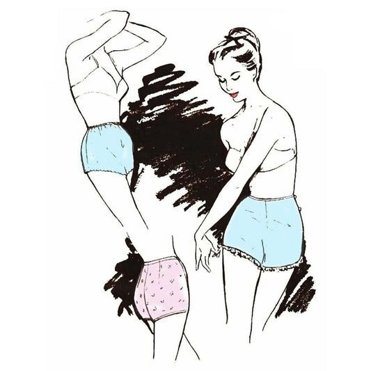 PDF - 1940's Lingerie Pattern, Women's WWII Panties -  Waist 28" (71.1cm) - Download